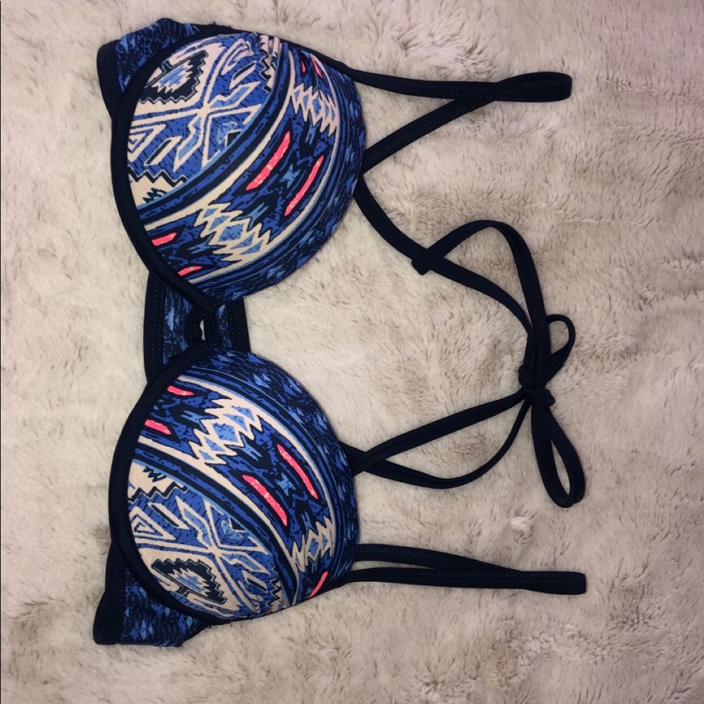 Bikini top